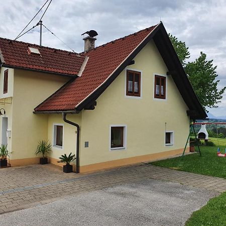 Charmantes Ferienhaus In Bester Lage コイチャッハ・アム・ゼー エクステリア 写真